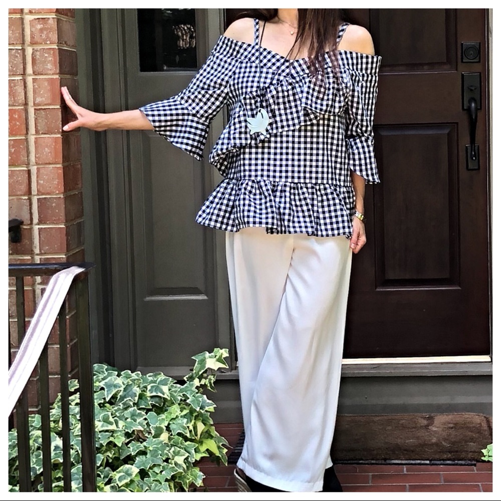♦️LAST ONE♦️Cold shoulder houndstooth  chic top - Picture 5 of 7